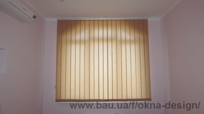 Вертикальные жалюзи из ткани на окно &mdash; Окна Дизайн